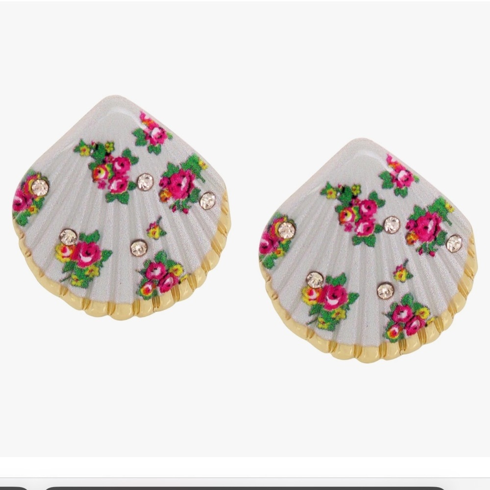Betsey Johnson Womens Floral Shell Button Earrings
